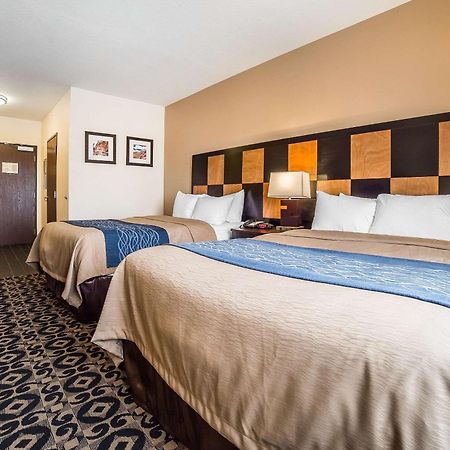 Comfort Inn Ballard-Roosevelt Dış mekan fotoğraf