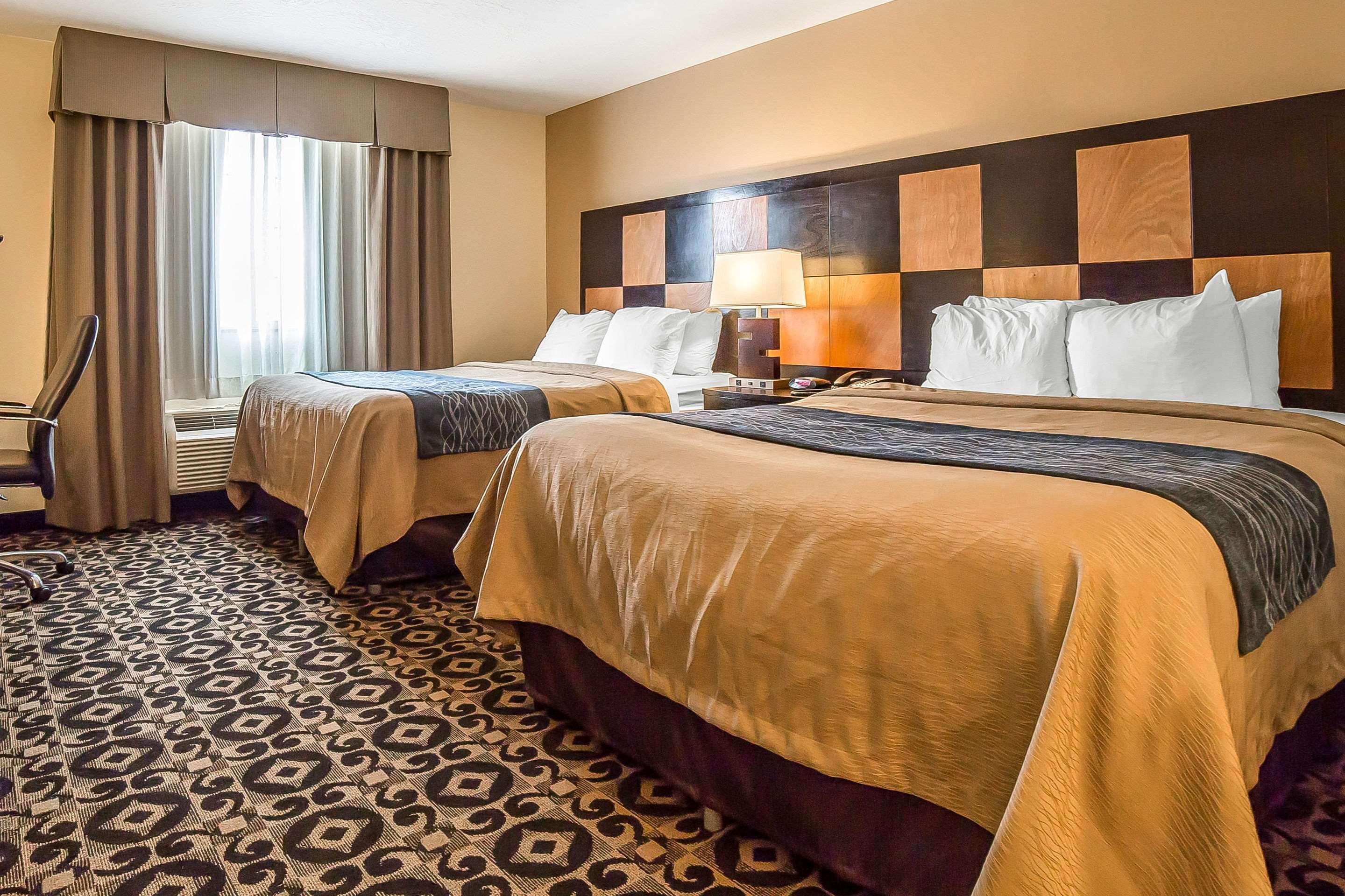 Comfort Inn Ballard-Roosevelt Dış mekan fotoğraf