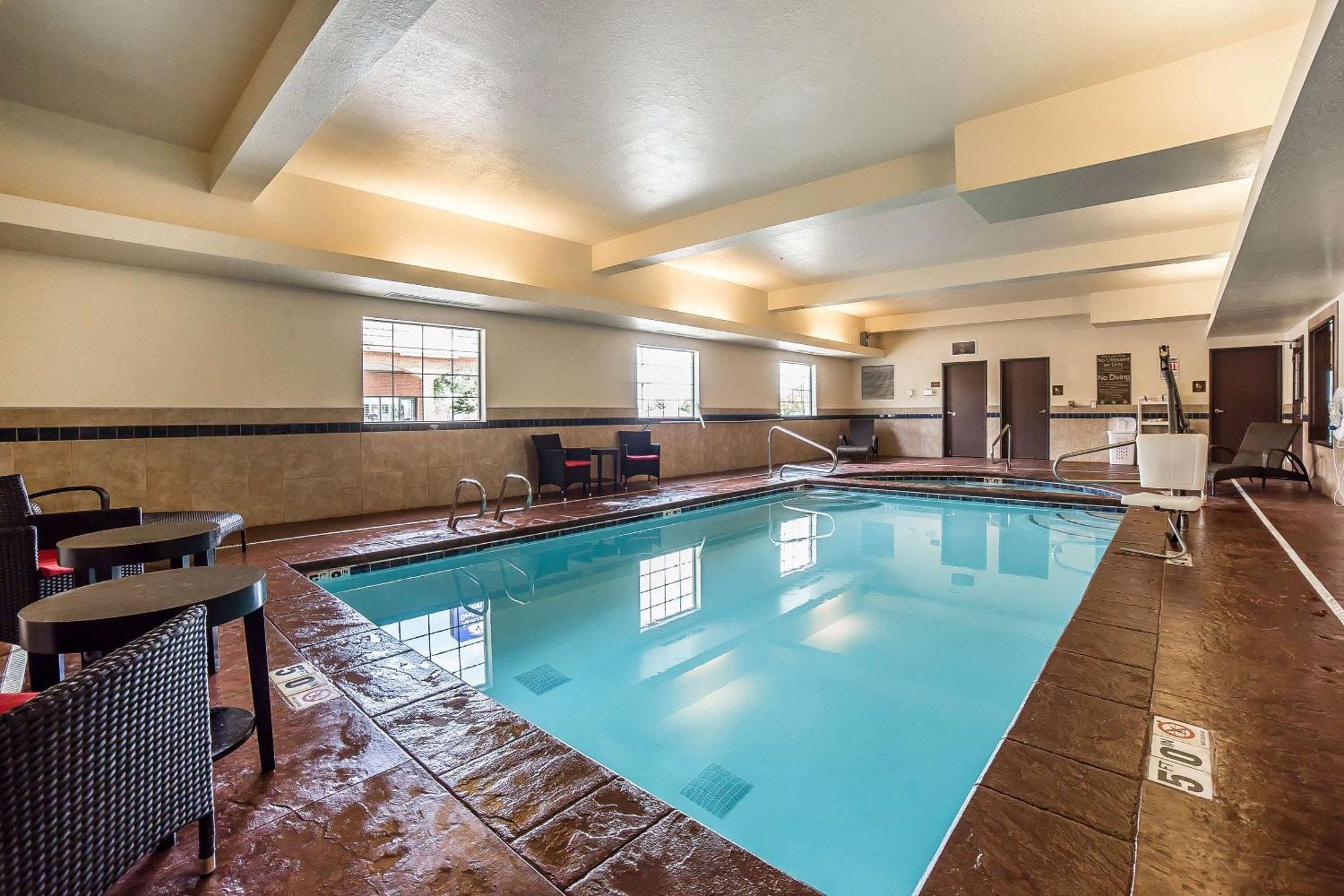 Comfort Inn Ballard-Roosevelt Dış mekan fotoğraf