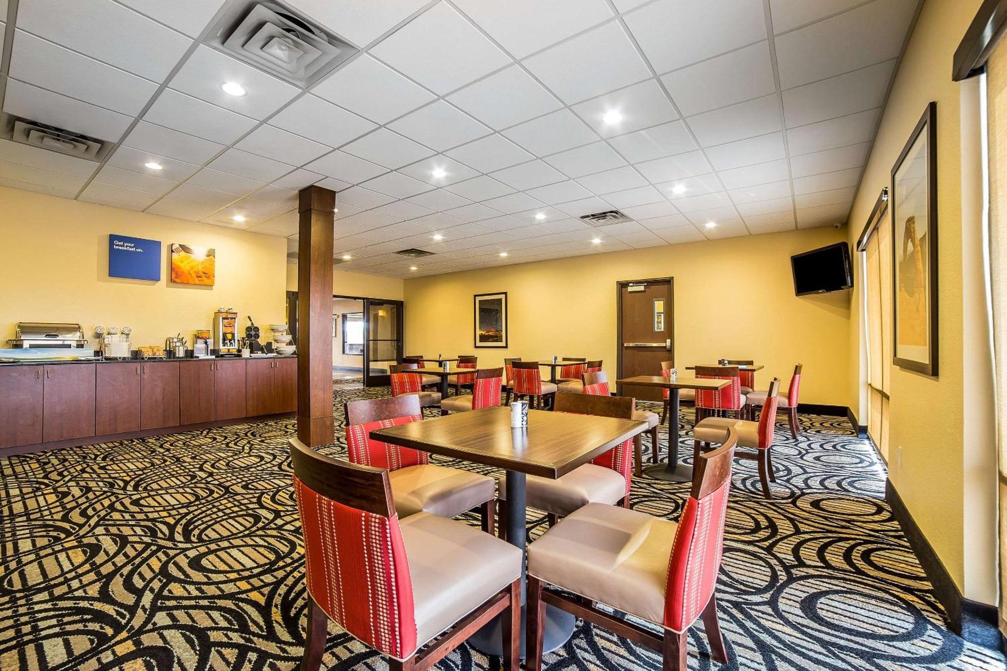 Comfort Inn Ballard-Roosevelt Dış mekan fotoğraf