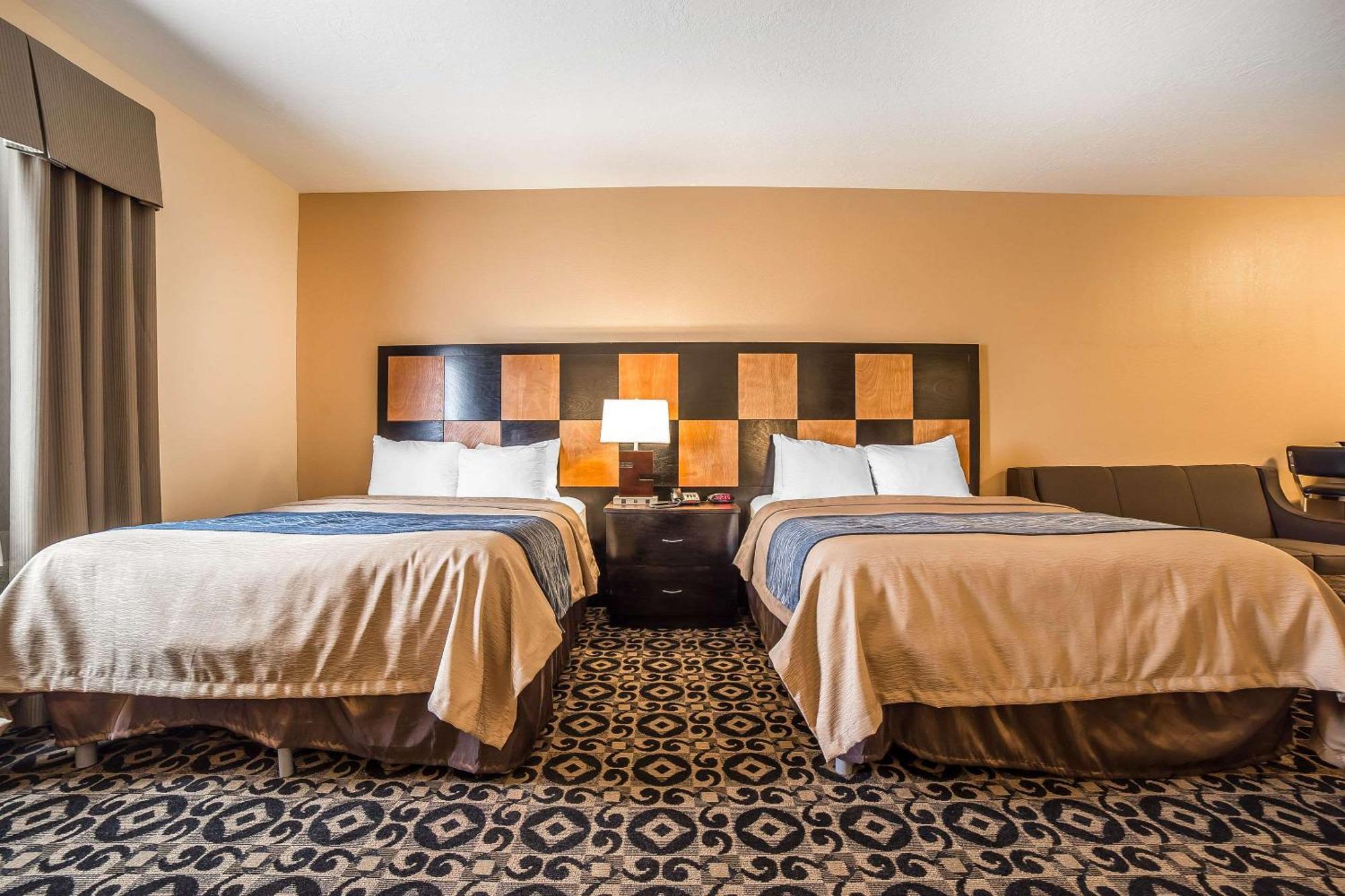 Comfort Inn Ballard-Roosevelt Dış mekan fotoğraf
