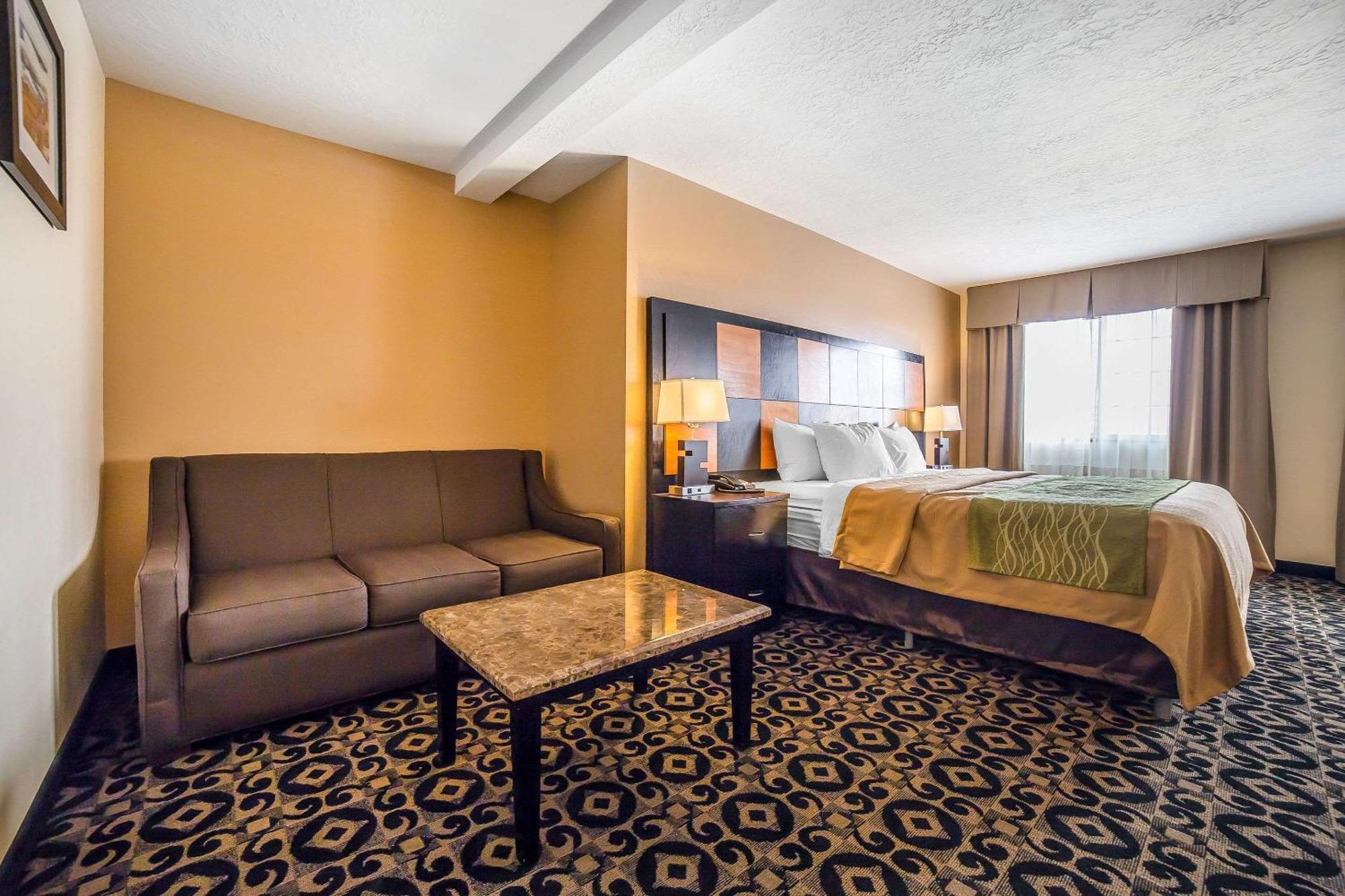 Comfort Inn Ballard-Roosevelt Dış mekan fotoğraf