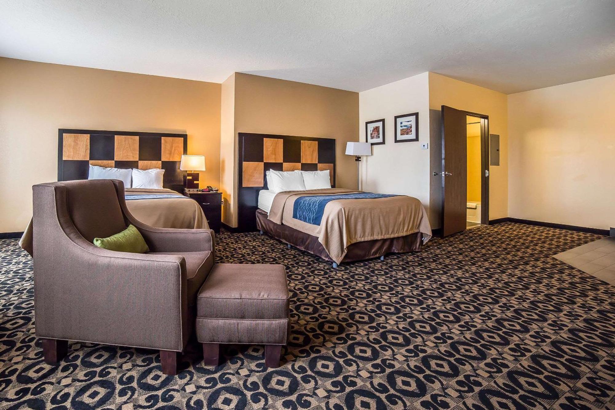 Comfort Inn Ballard-Roosevelt Dış mekan fotoğraf
