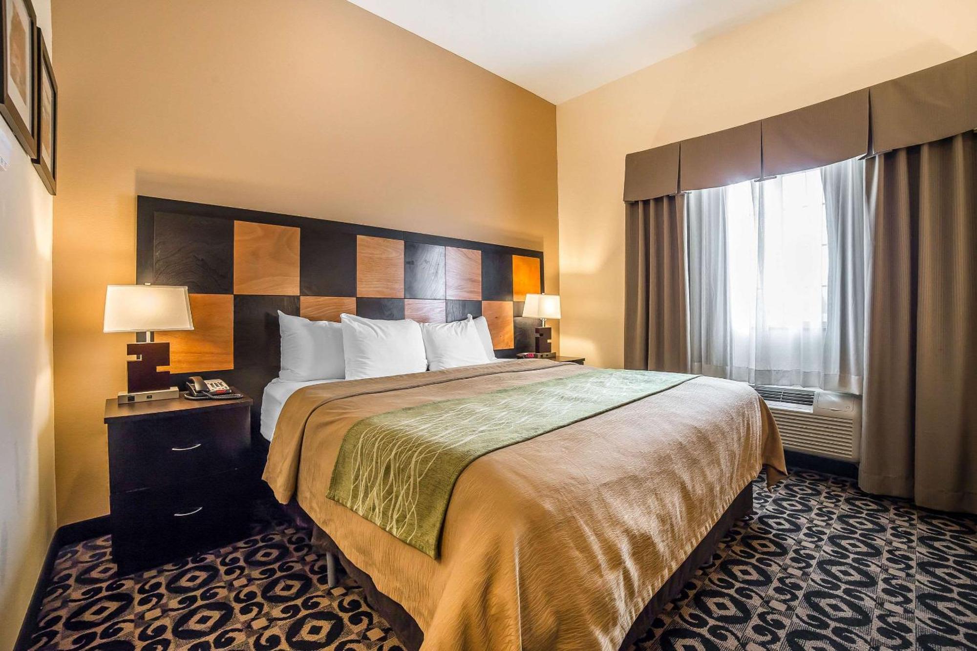 Comfort Inn Ballard-Roosevelt Dış mekan fotoğraf