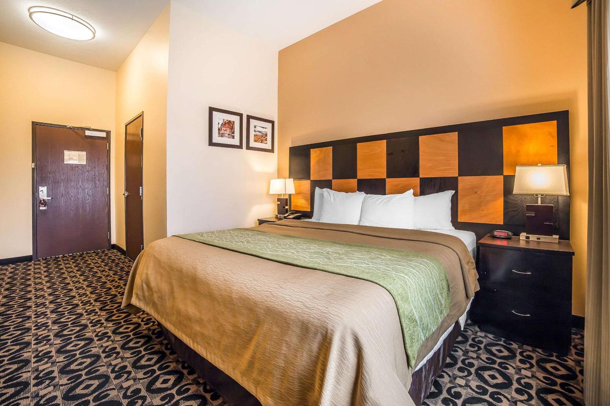 Comfort Inn Ballard-Roosevelt Dış mekan fotoğraf