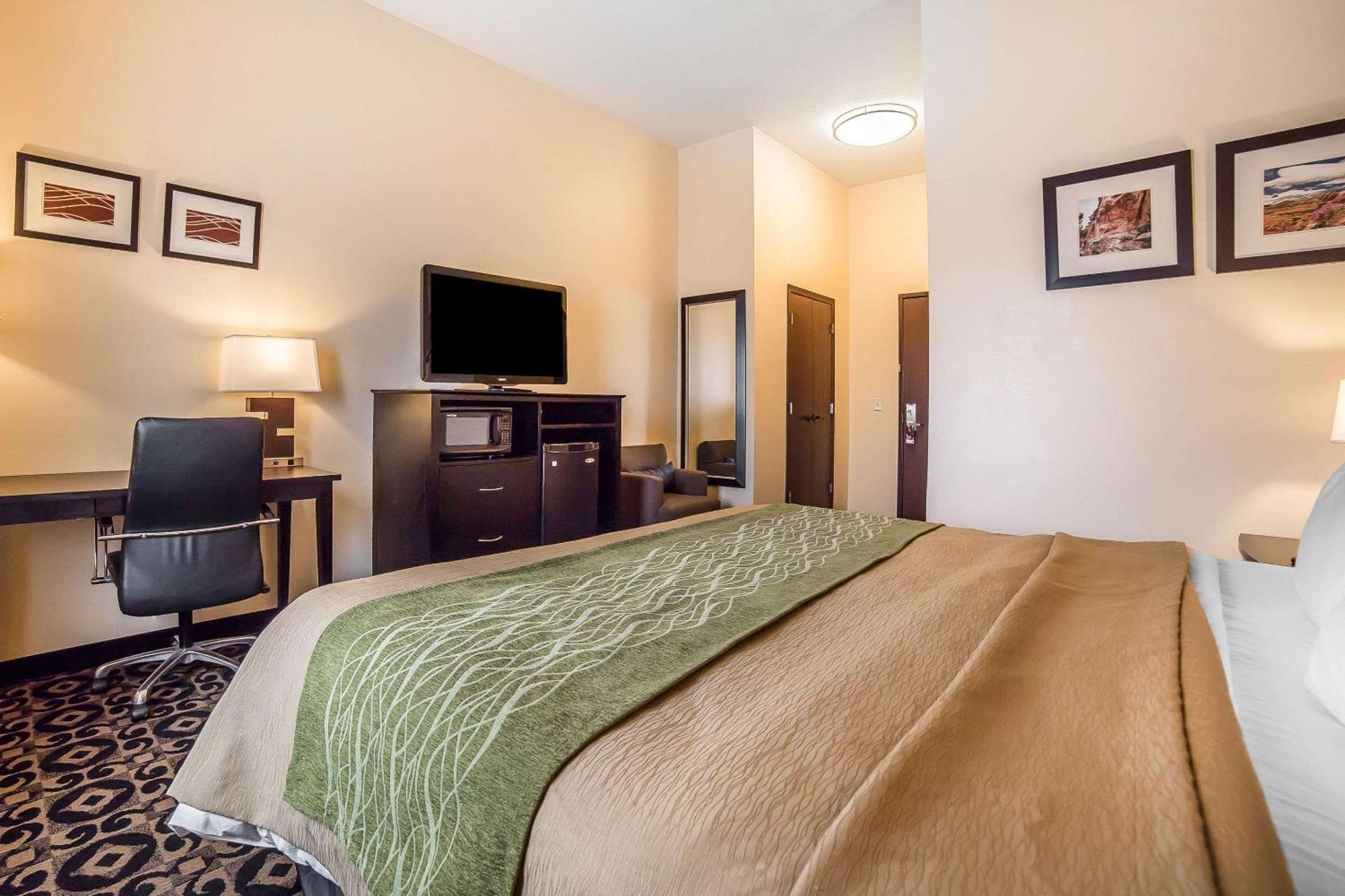 Comfort Inn Ballard-Roosevelt Dış mekan fotoğraf